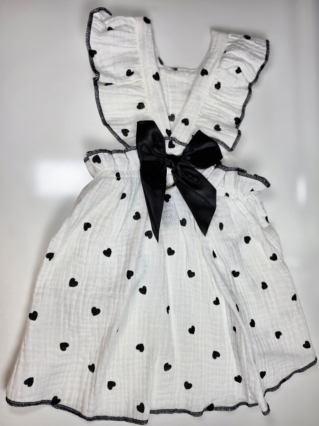 vestido de muselina con corazones para perros